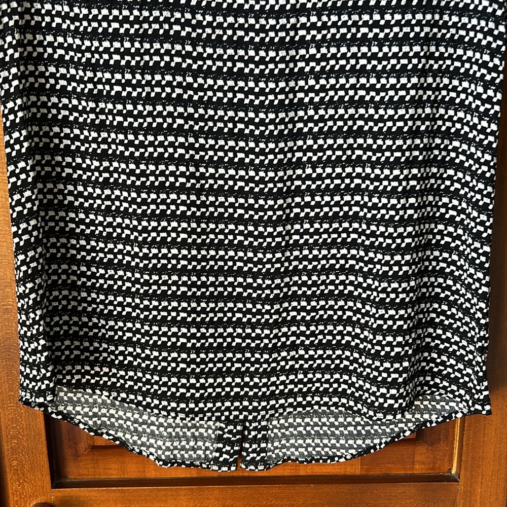 Max Studio Blouse - Picture 3 of 8